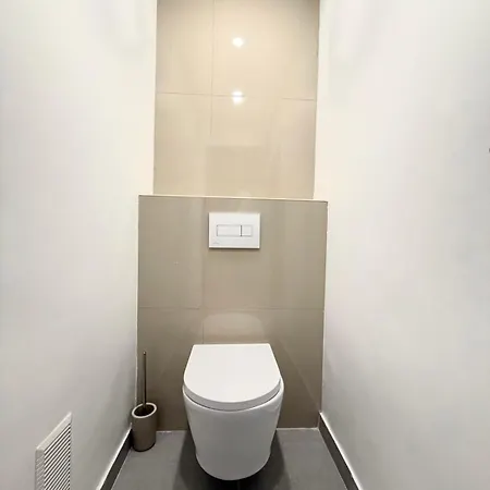 Center - 4 People Будинок відпочинку